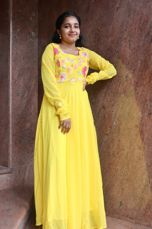 Manvi - Georgette Maxi - Yellow